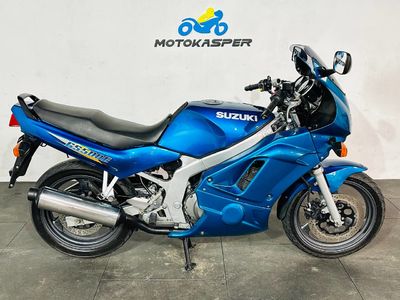 Suzuki gs 500 