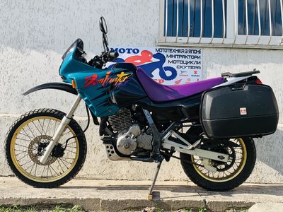 Honda NX650 Dominator