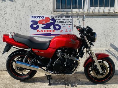 Honda CB 750 Seven Fifty