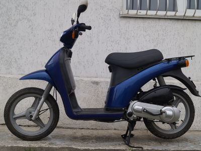 Piaggio Free