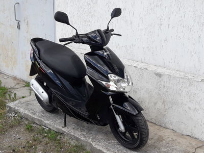 Yamaha jog R